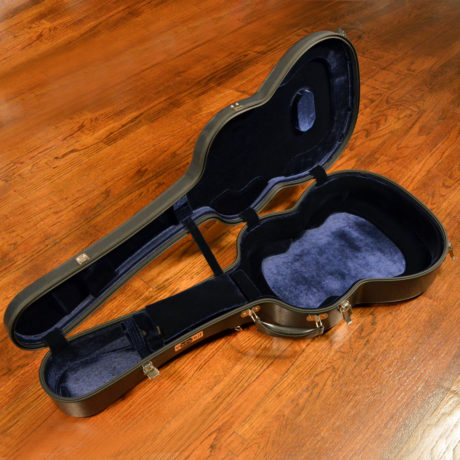 Visesnut Classical Guitar Case, Active Series, Dark Gray Leather w/ Case Cover - Image 4